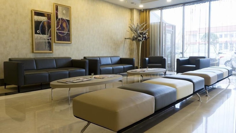 Imagen de los interiores del Hotel Turan Otel. Foto 18
