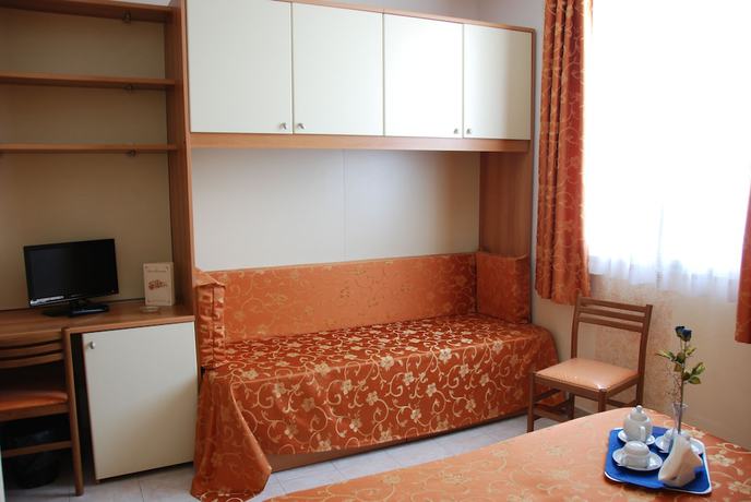 Imagen de la habitación del Hotel Turandot. Foto 9