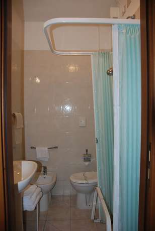 Imagen de la habitación del Hotel Turandot. Foto 14