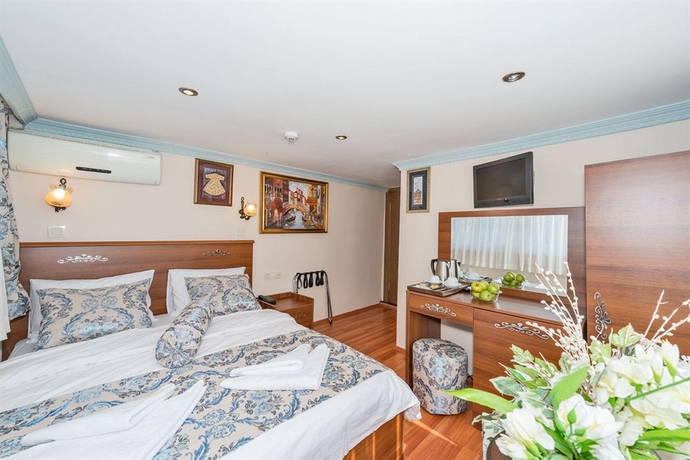Imagen de la habitación del Hotel Turgut. Foto 8