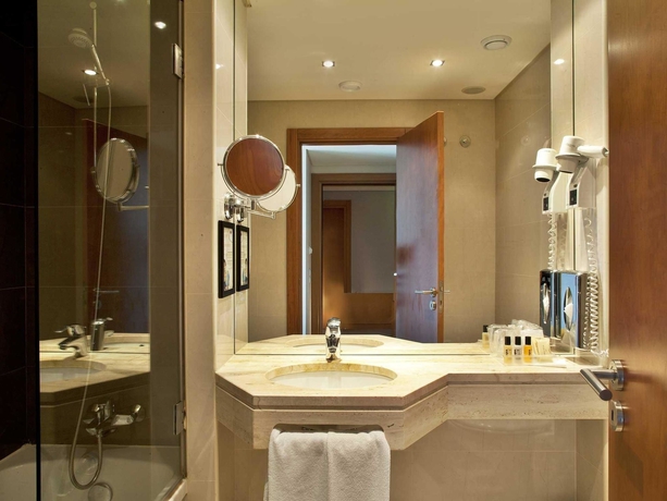 Imagen de la habitación del Hotel Turim Alameda. Foto 10