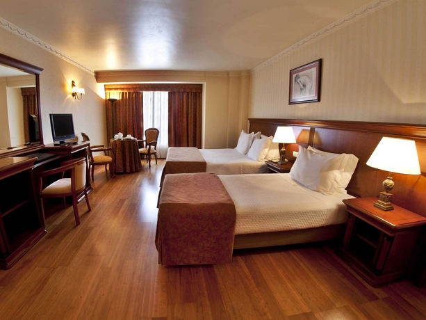 Imagen de la habitación del Hotel Turim Lisboa. Foto 7