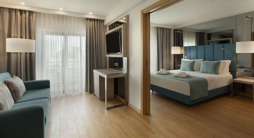 Imagen de la habitación del Hotel Turim Presidente. Foto 9