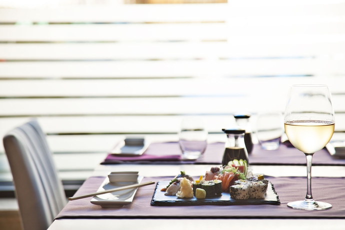 Imagen del bar/restaurante del Hotel Turim Saldanha. Foto 6