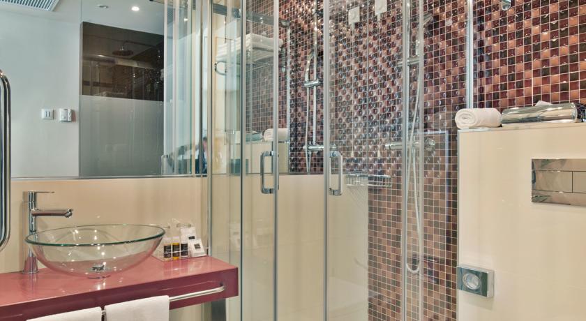 Imagen de la habitación del Hotel Turim Terreiro Do Pa&ccedil;o. Foto 5