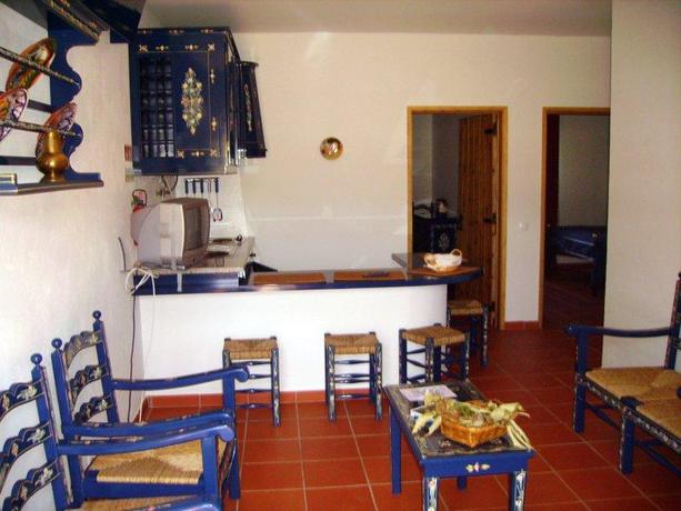 Imagen de los interiores del Hotel Turimenha. Foto 9