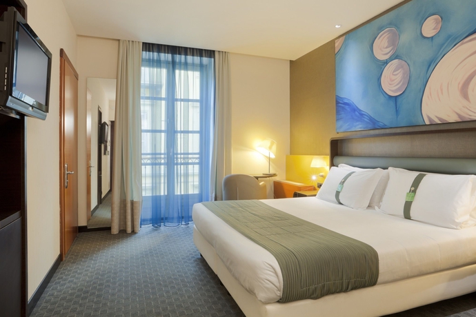 Imagen de la habitación del Hotel Turin City Centre. Foto 10