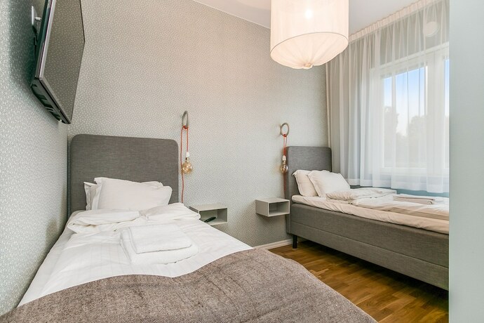 Imagen de la habitación del Hotel Turinge. Foto 12