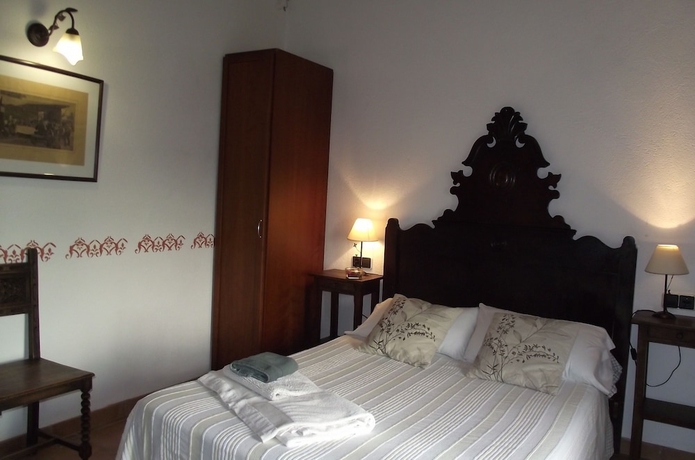 Imagen de la habitación del Hotel Turisme Rural Mas Ramades. Foto 4