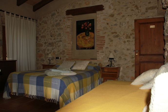 Imagen de la habitación del Hotel Turisme Rural Mas Ramades. Foto 8