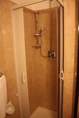 Imagen de la habitación del Hotel Turismo, Bernalda. Foto 15