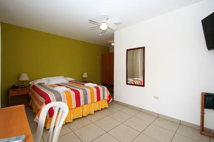 Imagen de la habitación del Hotel Turismo Bracamonte Sac. Foto 14