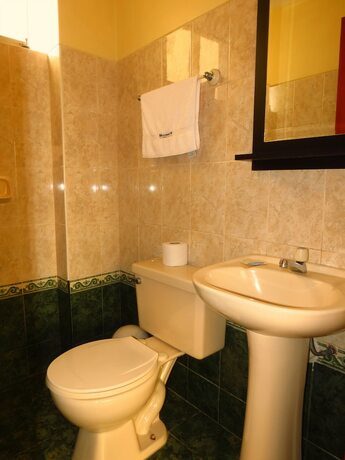 Imagen de la habitación del Hotel Turismo Bracamonte Sac. Foto 15
