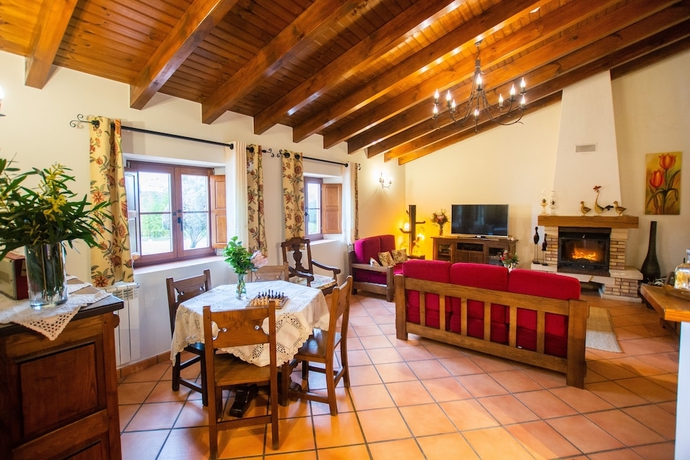 Imagen de la habitación del Hotel Turismo Rural Monte Jo&atilde;o Roupeiro. Foto 10