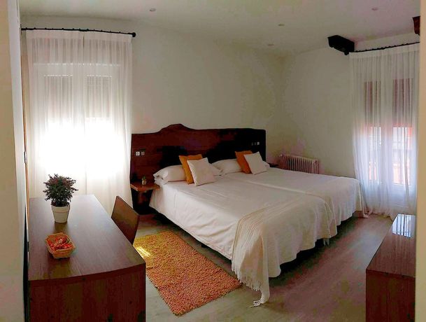 Imagen de la habitación del Hotel Turismo Rural Remo&ntilde;a. Foto 11