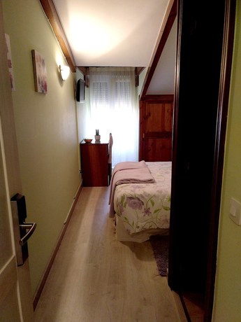 Imagen de la habitación del Hotel Turismo Rural Remo&ntilde;a. Foto 18