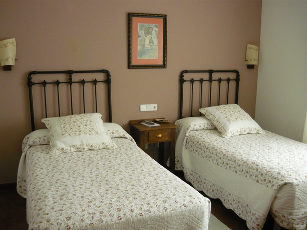 Imagen de la habitación del Hotel Turismo Rural Suquin. Foto 2