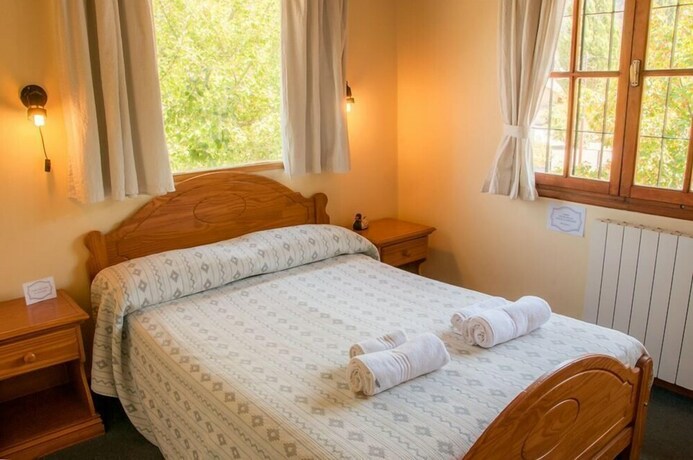 Imagen de la habitación del Hotel Turismo, SAN MART&Iacute;N DE LOS ANDES. Foto 35