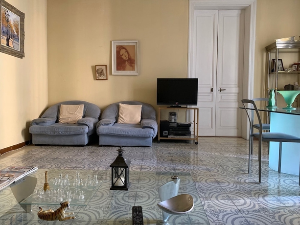 Imagen de los interiores del Hotel Turismo Urbano. Foto 18