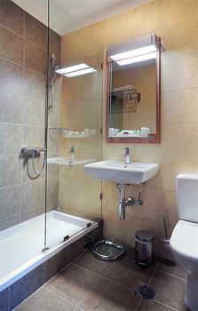 Imagen de la habitación del Hotel Turist, Kraljevo. Foto 3