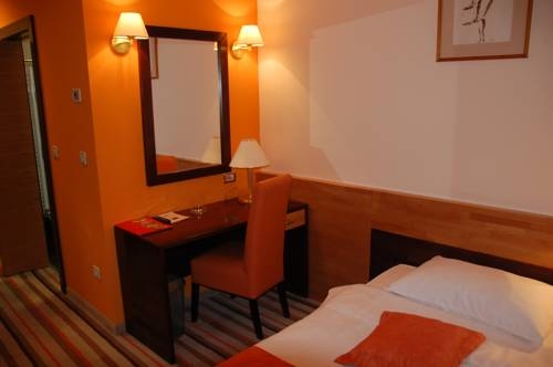 Imagen general del Hotel Turist, VARAZDIN. Foto 7