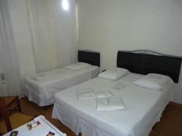 Imagen de la habitación del Hotel Turista, Belo Horizonte. Foto 13