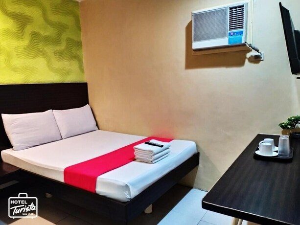 Imagen de la habitación del Hotel Turista San Jose. Foto 16
