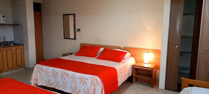 Imagen de la habitación del Hotel Turisticas 63. Foto 3