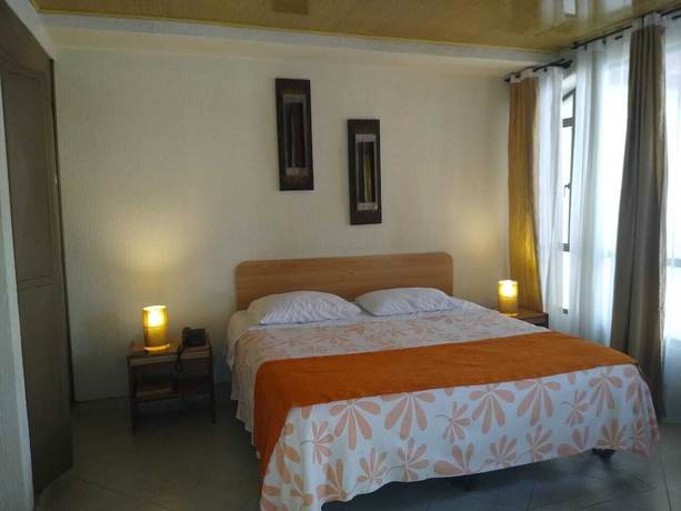 Imagen de la habitación del Hotel Turisticas 63. Foto 14