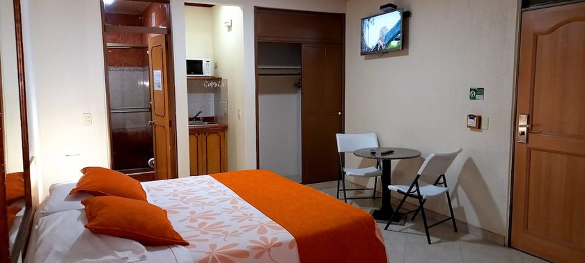 Imagen de la habitación del Hotel Turisticas 63. Foto 15