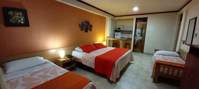Imagen de la habitación del Hotel Turisticas 63. Foto 16