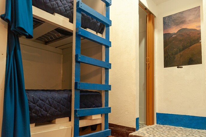 Imagen de la habitación del Hotel Turix Hostel. Foto 25