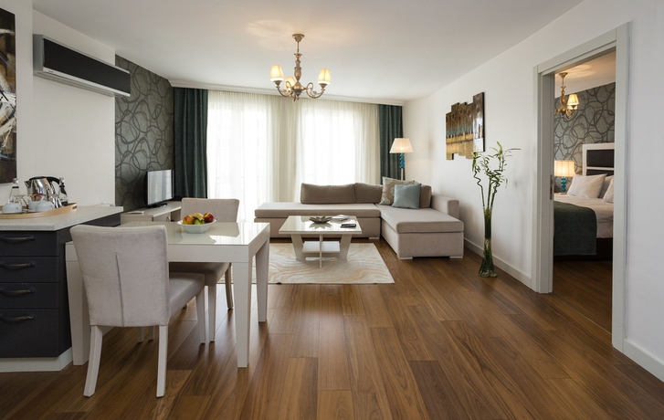 Imagen de la habitación del Hotel Turkuaz Suites. Foto 11