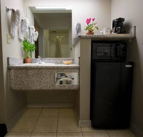 Imagen de la habitación del Hotel Turlock Inn. Foto 6