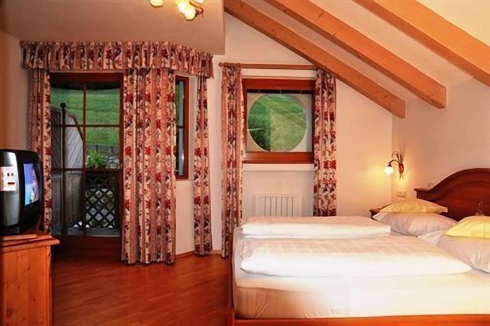 Imagen de la habitación del Hotel Turmhotel Gschwendt. Foto 7