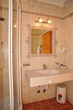 Imagen de la habitación del Hotel Turmhotel Gschwendt. Foto 12