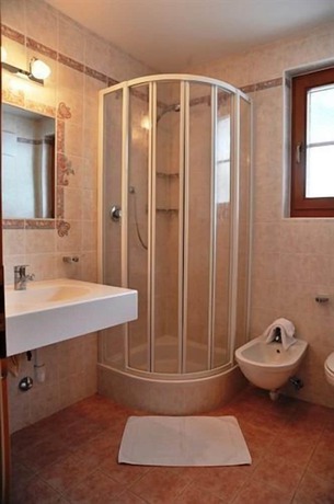 Imagen de la habitación del Hotel Turmhotel Gschwendt. Foto 15