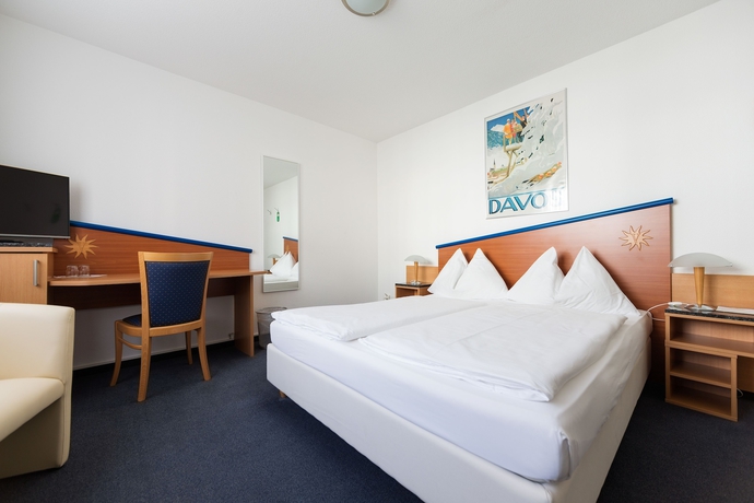 Imagen de la habitación del Hotel Turmhotel Victoria. Foto 5