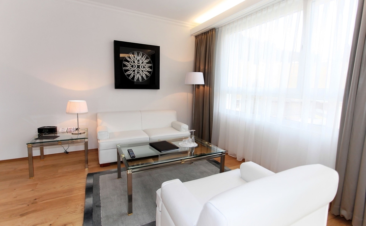 Imagen de la habitación del Hotel Turmhotel Victoria. Foto 13