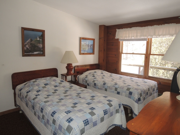 Imagen de la habitación del Hotel Turn Of River Lodge. Foto 11