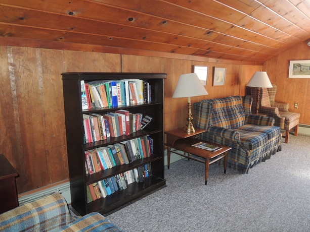 Imagen de los interiores del Hotel Turn Of River Lodge. Foto 18