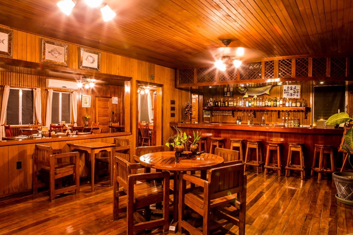 Imagen del bar/restaurante del Hotel Turneffe Island Resort. Foto 6