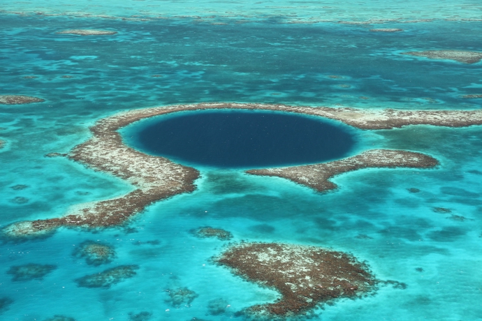 Imagen de los exteriores del Hotel Turneffe Island Resort. Foto 15