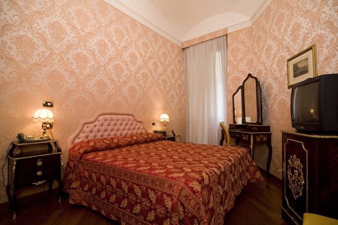 Imagen de la habitación del Hotel Turner. Foto 10