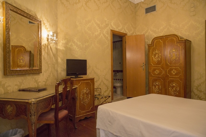 Imagen de la habitación del Hotel Turner. Foto 16