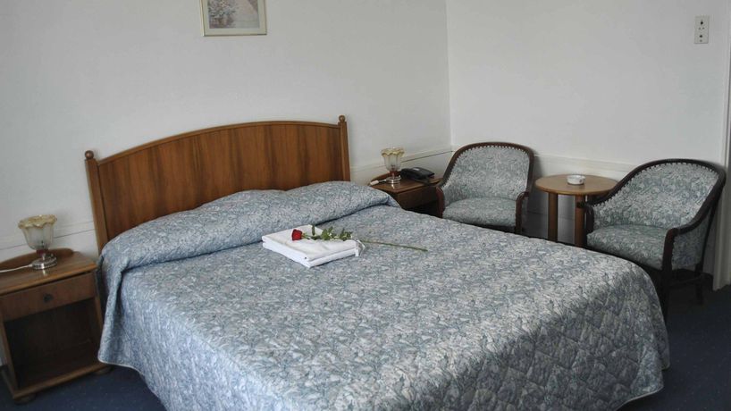 Imagen de la habitación del Hotel Turnu Severin Continental. Foto 7