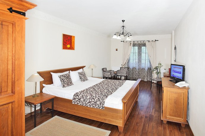 Imagen de la habitación del Hotel Turnul. Foto 4