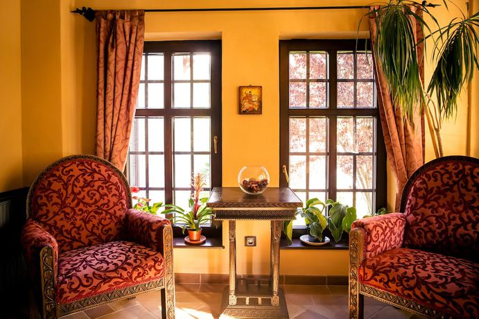 Imagen de los interiores del Hotel Turnul. Foto 17