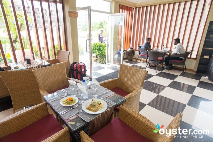 Imagen del bar/restaurante del Hotel Turquoise Residence By Ui. Foto 6