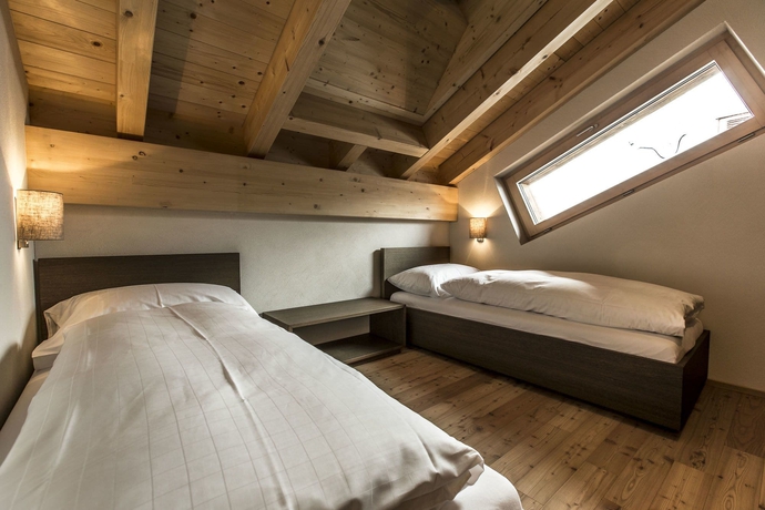 Imagen de la habitación del Hotel Turrabuel. Foto 13